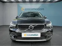 Gebraucht Volvo XC40 163 PS (119 kW) 2022 Schwarz SUV