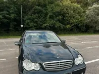 Gebraucht Mercedes C200 163 PS (119 kW) 2005 Andere farben Limousine