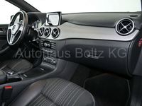 Gebraucht Mercedes B200 156 PS (114 kW) 2012 Schwarz Van / Kleinbus