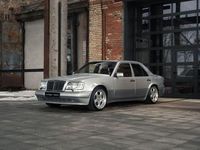 Gebraucht Mercedes E500 322 PS (236 kW) 1991 Silber Limousine