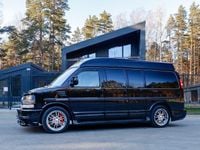 Second-hand Chevrolet Express 314 CP (230 kW) 2013 Negru Monovolum