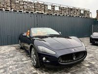 Gebraucht Maserati GranCabrio 450 PS (330 kW) 2012 Blau Cabrio