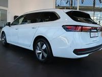 Gebraucht VW Passat Business 150 PS (110 kW) 2024 Weiß (pure white) Kombi