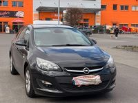 Gebraucht Opel Astra 140 PS (102 kW) 2015 Schwarz Kombi