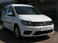 Gebraucht VW Caddy Trendline 102 PS (75 kW) 2020 Weiß Van / Kleinbus