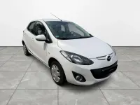 Gebraucht Mazda 2 Center-Line 102 PS (75 kW) 2011 Arachneweiß metallic Kleinwagen
