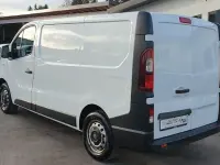 Gebraucht Renault Trafic Komfort 90 PS (66 kW) 2016 Weiß Van / Kleinbus