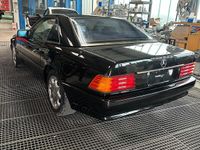 Gebraucht Mercedes SL500 326 PS (239 kW) 1991 Schwarz Cabrio