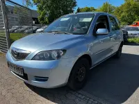 Usata Mazda 2 Active 80 CV (58 kW) 2006 Blu Utilitaria