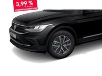 Gebraucht VW Tiguan Life 150 PS (110 kW) 2023 Deep black perleffekt (metallic) SUV