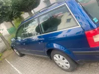 Gebraucht VW Passat 115 PS (84 kW) 2001 Blau Limousine