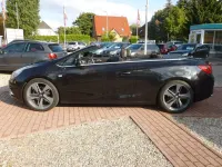Gebraucht Opel Cascada Edition 140 PS (102 kW) 2016 Schwarz Cabrio