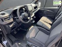 Neu Renault Trafic Equilibre 150 PS (110 kW) 2025 Tenebroschwarz Van / Kleinbus