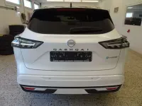 Gebraucht Nissan Qashqai 158 PS (116 kW) 2025 White/black SUV