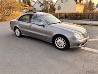 Gebraucht Mercedes E320 Elegance 224 PS (164 kW) 2009 Grau Limousine
