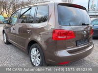 Gebraucht VW Touran Style 140 PS (102 kW) 2012 Braun Van / Kleinbus