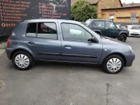 Gebraucht Renault Clio 58 PS (42 kW) 2009 Grau Kleinwagen