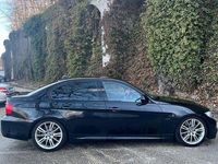 Gebraucht BMW 330 Performance 272 PS (200 kW) 2009 Schwarz Limousine