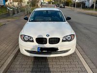 Gebraucht BMW 116 122 PS (89 kW) 2009 Weiß Kleinwagen