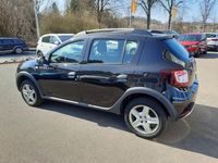 Gebraucht Dacia Sandero Prestige 90 PS (66 kW) 2013 Schwarz SUV