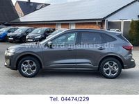 Neu Ford Kuga ST-Line 179 PS (131 kW) 2025 Grau SUV