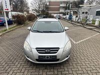 Gebraucht Kia Ceed 116 PS (85 kW) 2008 Silber Kleinwagen