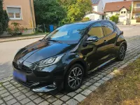 Gebraucht Toyota Yaris Team 116 PS (85 kW) 2023 Schwarz Kleinwagen