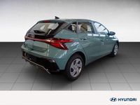 Gebraucht Hyundai i20 Select 101 PS (74 kW) 2025 Gruen Kleinwagen