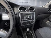 Second-hand Ford Focus Fun X 101 CP (74 kW) 2007 Argintiu Berlinǎ