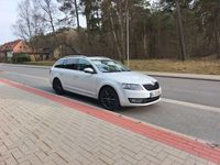 Gebraucht Skoda Octavia Style 150 PS (110 kW) 2016 Weiß Kleinwagen