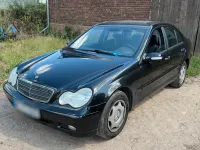 Gebraucht Mercedes C200 116 PS (85 kW) 2001 Schwarz Limousine