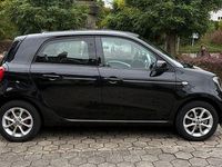 Gebraucht Smart ForFour Passion 71 PS (52 kW) 2015 Schwarz Kleinwagen