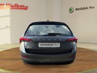 Gebraucht Skoda Scala Ambition 95 PS (69 kW) 2023 Graphite grau metallic Kleinwagen