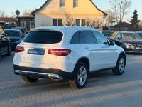 Gebraucht Mercedes GLC350 211 PS (155 kW) 2018 Polarweiss SUV