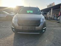 Gebraucht Peugeot Partner Tepee Allure 99 PS (72 kW) 2016 Braun Van / Kleinbus