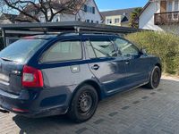 Gebraucht Skoda Octavia 140 PS (102 kW) 2011 Blau Kombi