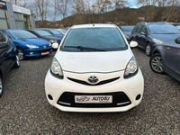 Gebraucht Toyota Aygo Cool 68 PS (50 kW) 2013 Weiß Kleinwagen
