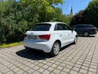 Gebraucht Audi A1 Sportback Attraction 86 PS (63 kW) 2014 Weiß Kleinwagen