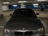 Gebraucht BMW 116 122 PS (89 kW) 2009 Grau Kleinwagen