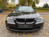 Gebraucht BMW 325 Sport Line 197 PS (144 kW) 2008 Schwarz Kombi
