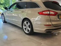 Gebraucht Ford Mondeo Titanium 241 PS (177 kW) 2015 Beige Kombi