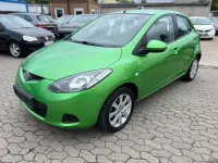 Gebraucht Mazda 2 75 PS (55 kW) 2009 Grün Kleinwagen