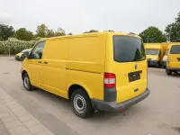 Gebraucht VW T5 84 PS (61 kW) 2011 Ginstergelb r1032 Van