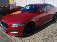 Gebraucht Jaguar XF R-Sport 300 PS (220 kW) 2017 Rot Limousine