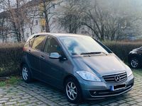 gebraucht Mercedes A180 BlueEFFICIENCY -