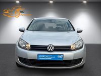 Gebraucht VW Golf VII 105 PS (77 kW) 2012 Silber Limousine