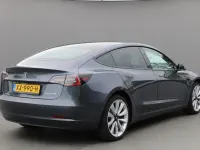Usado Tesla Model 3 Long Range AWD 258 kW (351 HP) 2019 Cinzento Sedan
