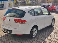 Gebraucht Seat Altea XL 105 PS (77 kW) 2011 Weiß Van / Kleinbus