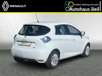 Second-hand Renault Zoe Life 42 kW (58 CP) 2018 Alb Hatchback