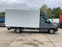 Używany Mercedes Sprinter 150 kW (204 KM) 2025 Niebieski Van